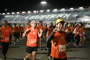 BIB: 2776, 20655, 2496
                            <button type="button" onclick="openModal(10892118)" class="btn btn-primary btn-sm float-right btn-popup" data-toggle="modal" data-target=".modal-high-quality">
                        <i class="fas fa-shopping-cart"></i> Add to Cart
                    </button>
                                            <button type="button" onclick="isThisMe(10892118, true)" class="btn btn-success btn-sm float-right btn-popup btn-isme hidden" data-toggle="tooltip" data-placement="bottom" title="นี่คือรูปของคุณใช่ไหม คลิกที่นี่เพื่อเอาเข้าอัลบั้ม">
                        <i class="fas fa-plus"></i> Add to album
                    </button>
                    <button type="button" onclick="isThisMe(10892118, false)" class="btn btn-warning btn-sm float-right btn-popup btn-isnotme hidden">
                        <i class="fas fa-ban"></i> Remove from album
                    </button>